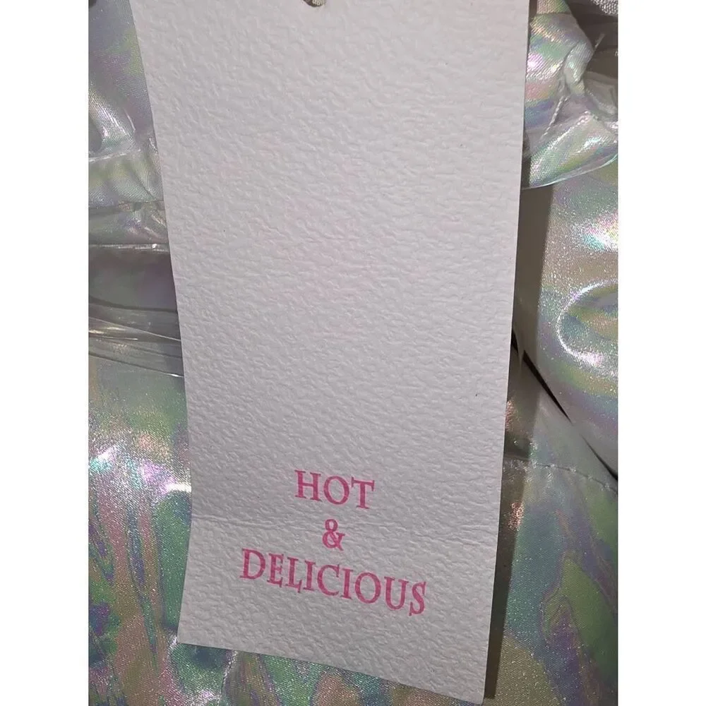 Hot & Delicious - Picture 3 of 14